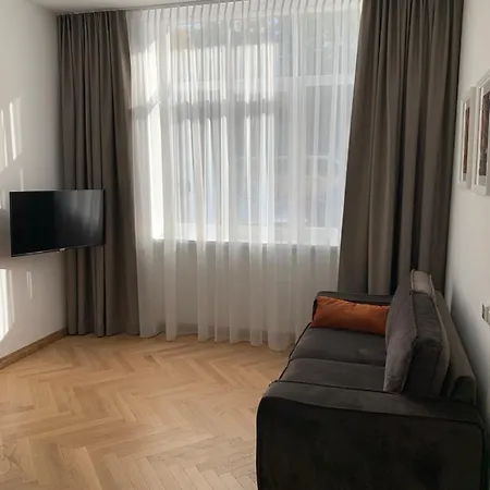 Embassy 카우나스