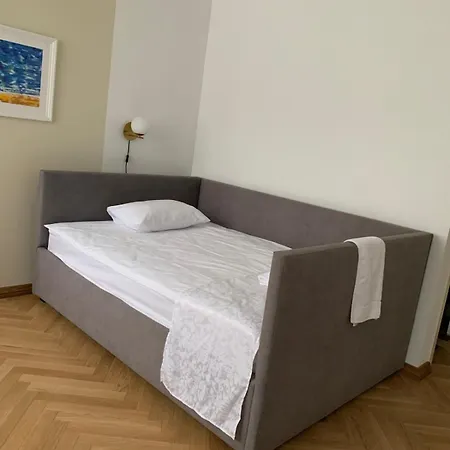 Embassy 카우나스